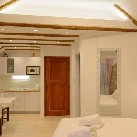 Old Town - Double Bed 180&200 公寓