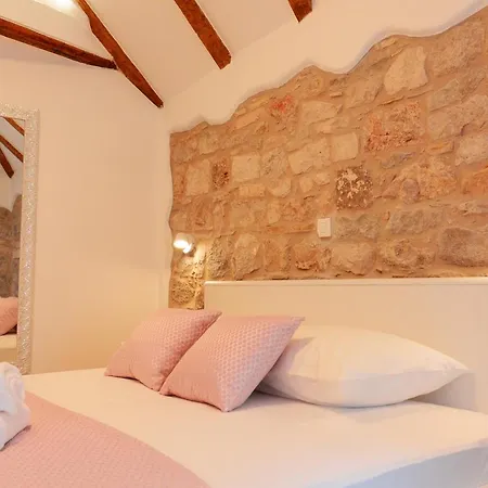 Apartamento Old Town - Double Bed 180&200 Split