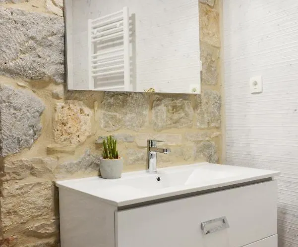 Veli Varos Old Town Deluxe Centre Spalato